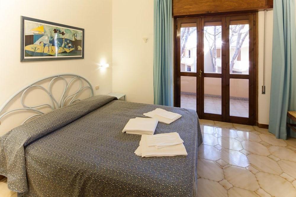 Club Hotel Residence Baiaverde Valledoria  Exteriér fotografie